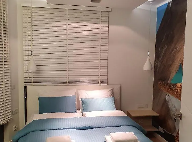 アパート Horyzont 415 ミエンジズドロイェ